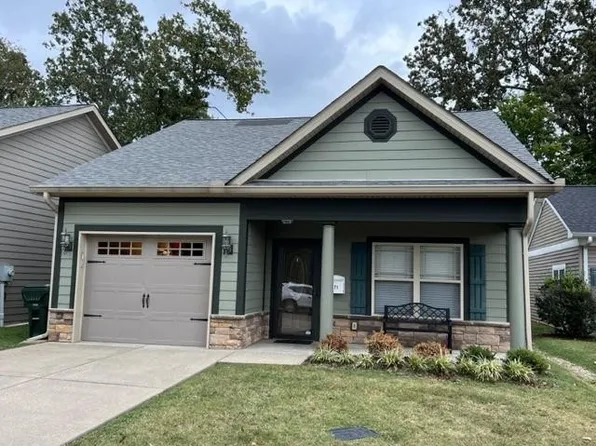 471 Caraway Ct, Dickson, TN 37055