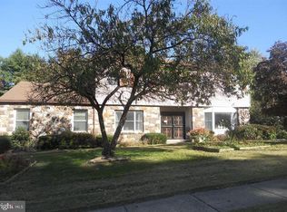 285 Red Lion Rd, Huntingdon Valley, PA 19006