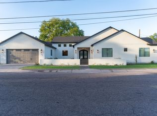 334 E Rose Ln, Phoenix, AZ 85012