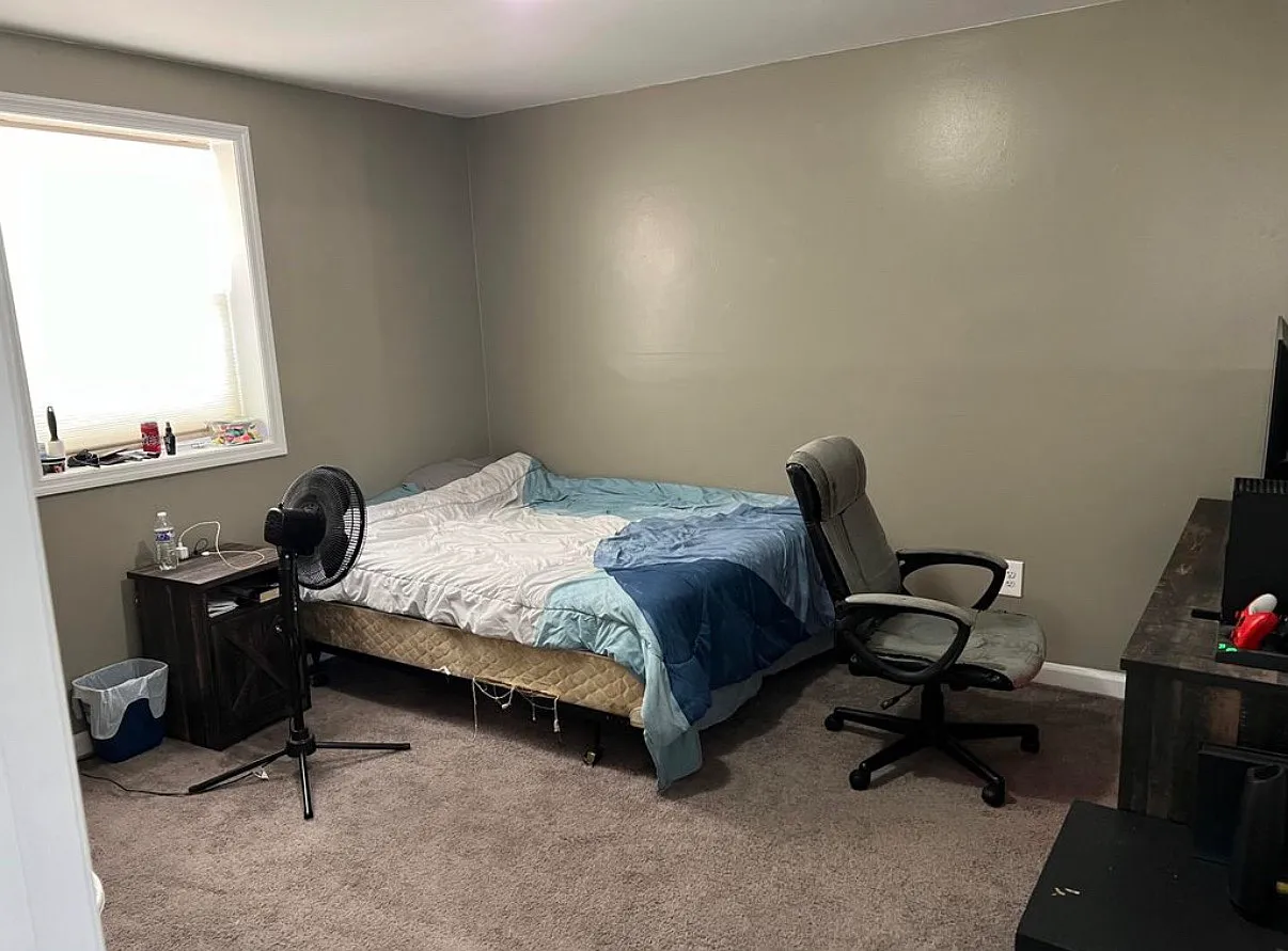 2 bed, 800 sqft, $1,175 — Photo 4
