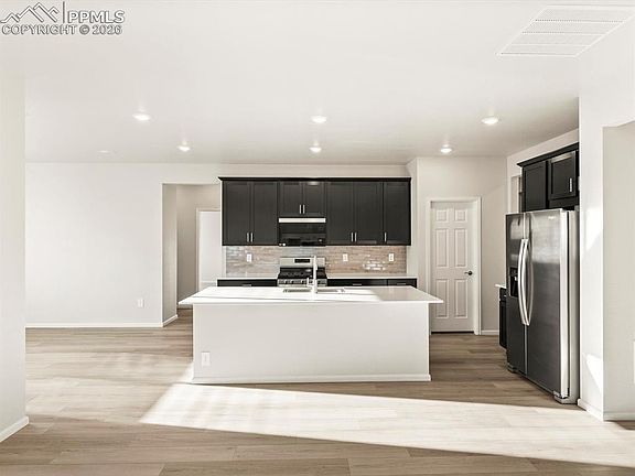 4th image of 10753 Finsbury Ct