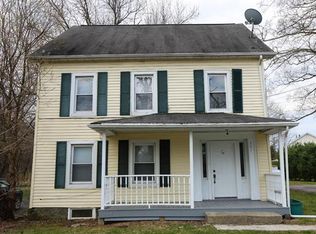 201 Saint Andrews Rd, Walden, NY 12586