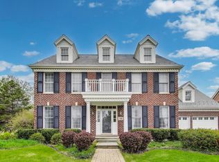 1452 Kittyhawk Ln, Glenview, IL