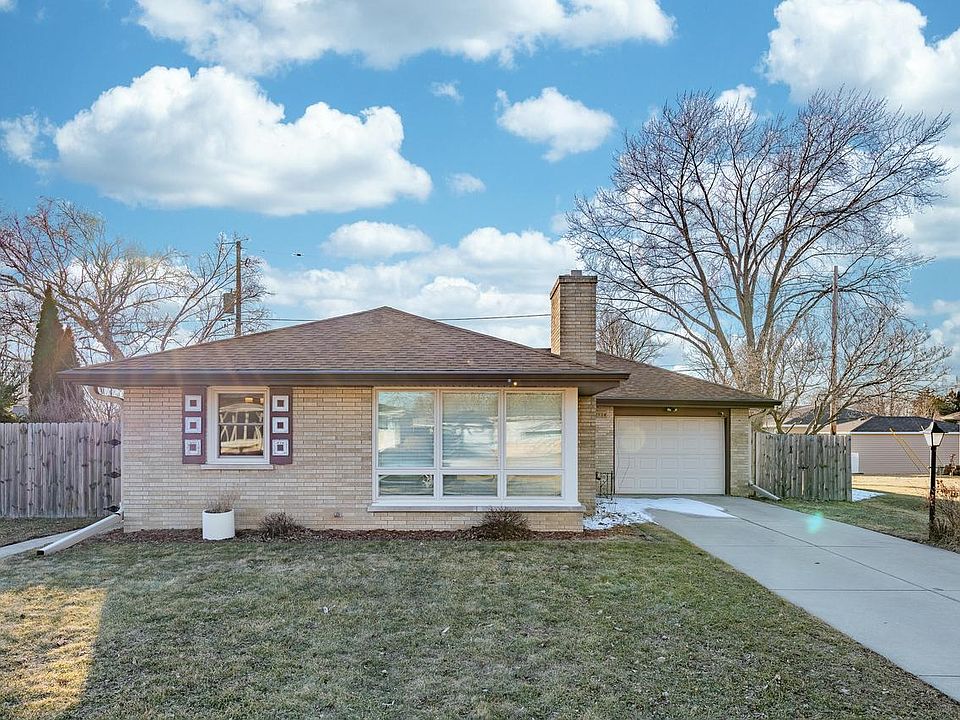 1st image of 1934 Mars AVENUE