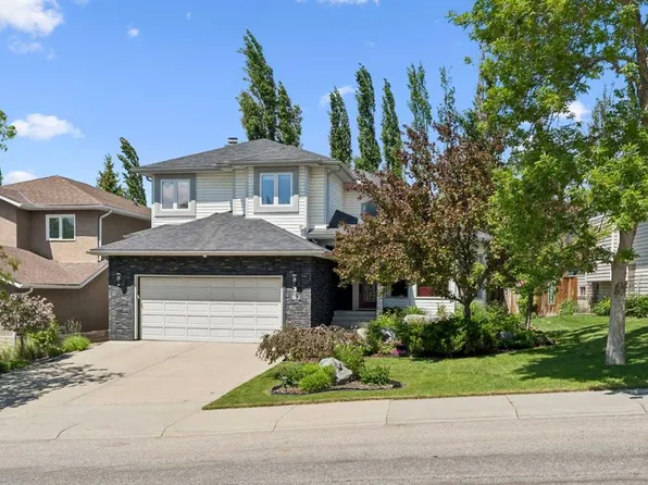 67 Hawkwood Dr NW, Calgary, AB T3G 3H9