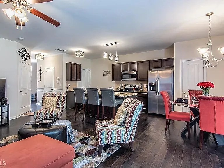 3255 Garden Glade Ln — Photo 6