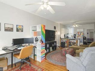 230 Hermitage St #1F, Philadelphia, PA 19127