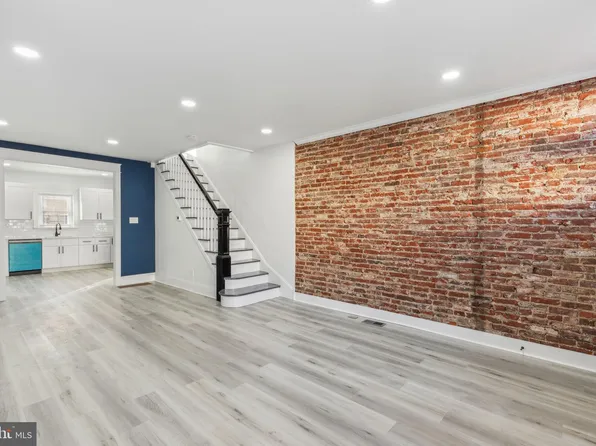 3287 Edgemont St, Philadelphia, PA 19134