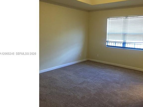 5th image of 8444 Lakeview Trl