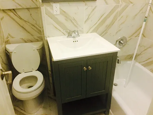 Rented by Urban Real Estate Property Group Inc | media 15
