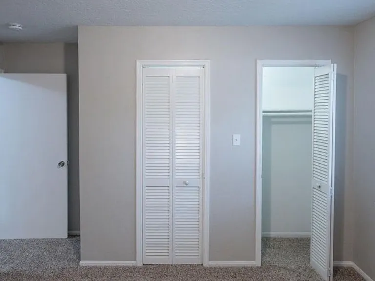 15807 Ripplewind Ln — Photo 16
