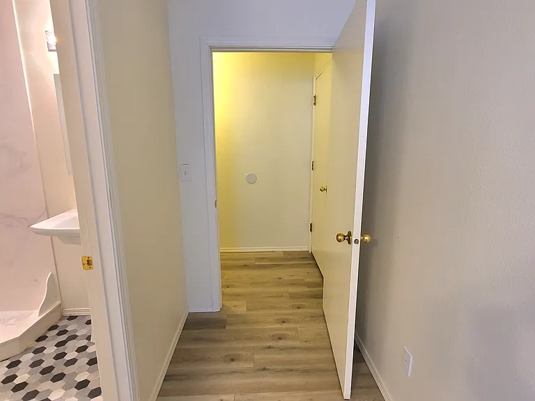 10' X 10' Bedroom with private bathroom