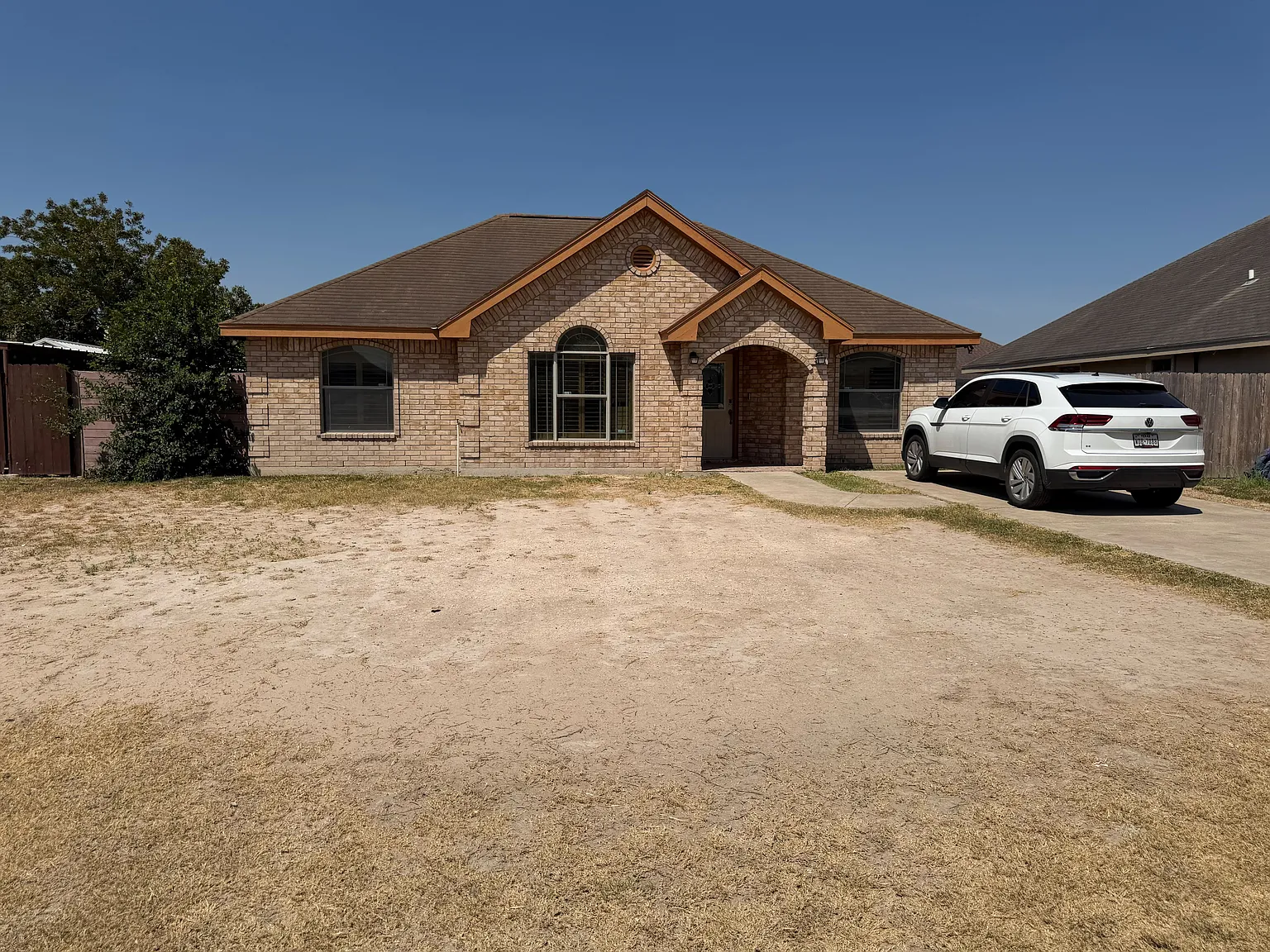 3514 Ida Dr — Photo 1