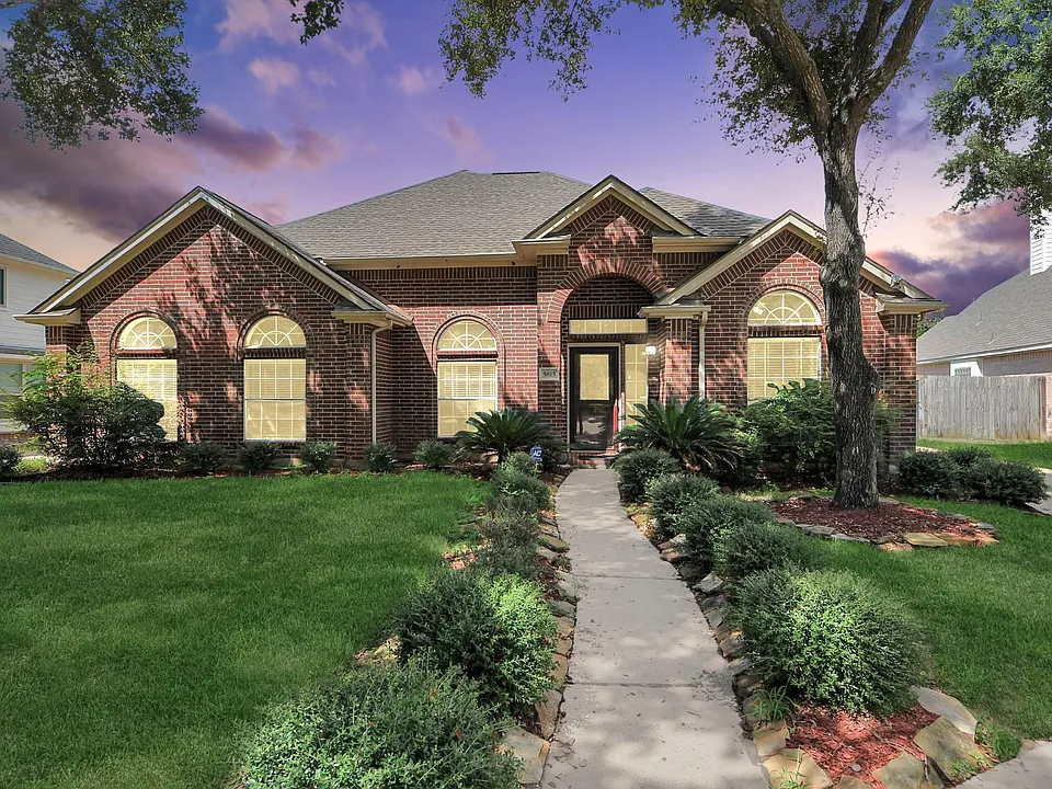 5815 Pheasant Ridge Ln