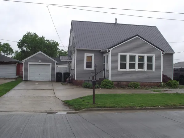 1605 S 4th St, Effingham, IL 62401