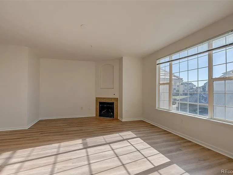 5756 N Genoa Way #12-208 — Photo 9