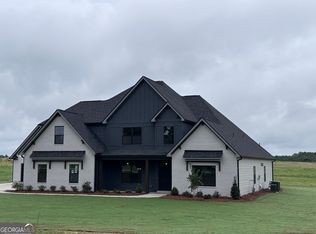 690 Inman Rd #2, Fayetteville, GA 30215