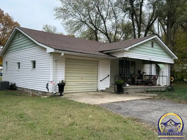 406 Cherry St, Madison, KS 66860