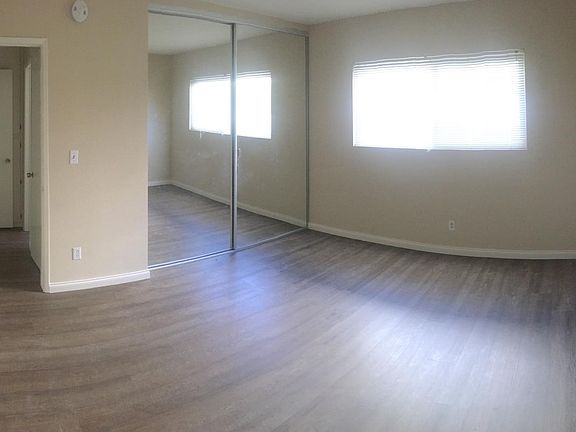 5th image of 8740 Owensmouth Ave APT 1