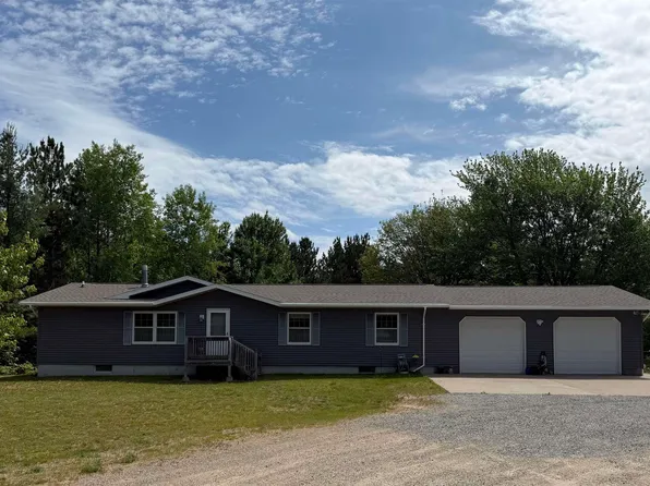 N7722 Candy Cane Ln, Christmas, MI 49862