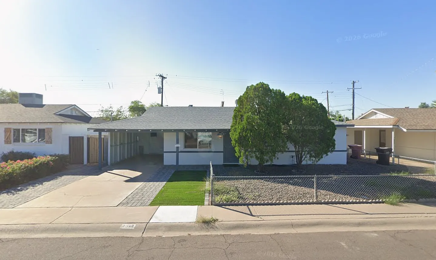 3 bed, 1092 sqft, $2,500 — Photo 1