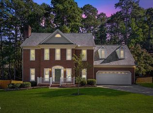 111 Southwick Ct, Cary, NC 27513