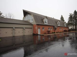 924 Grand Blvd, Wauconda, IL