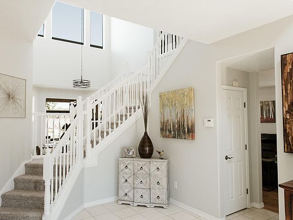 4th image of 6424 Red Rock Dr