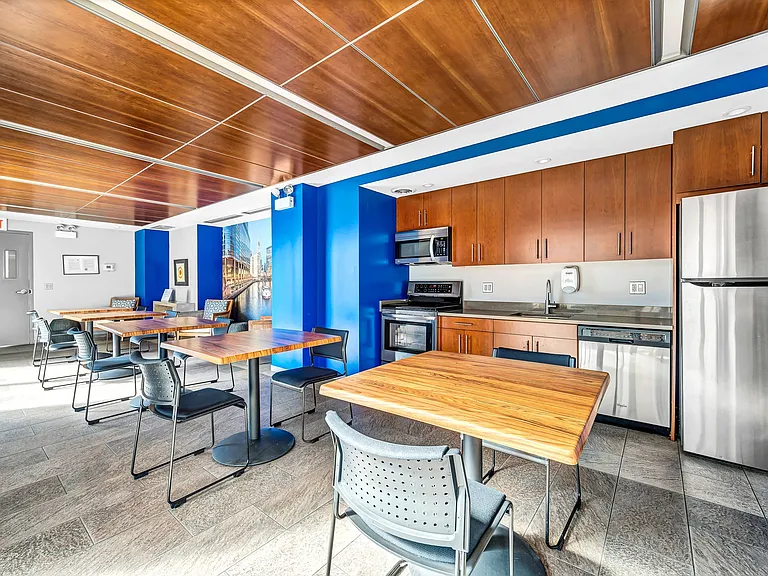 777 N Michigan Ave #2500 — Photo 21