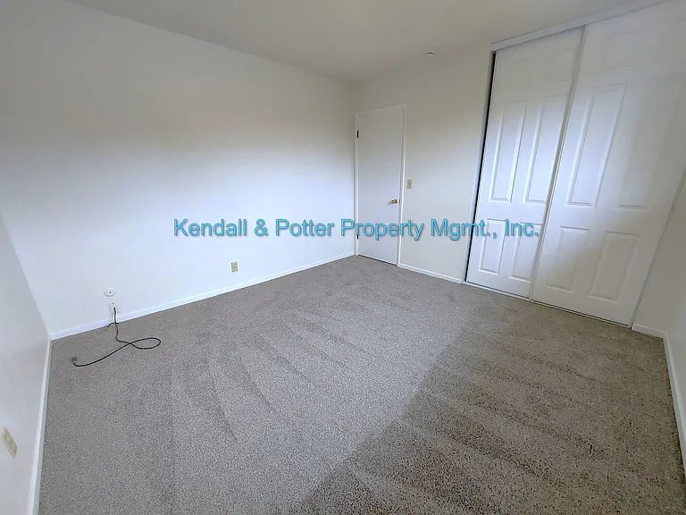218 Alhambra Ave — Photo 20