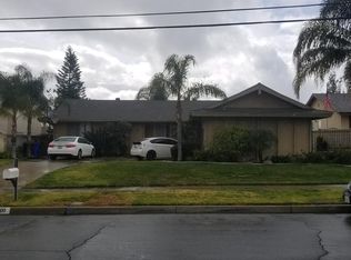 1100 E 13th St, Upland, CA 91786