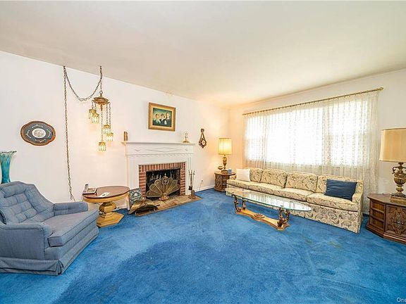 3rd image of 61 Fowler Ave