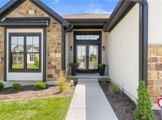 9717 Ingrid St, De Soto, KS 66018
