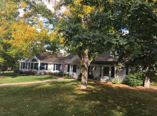 12 Meadowview Ln, Greenwood Village, CO 80121