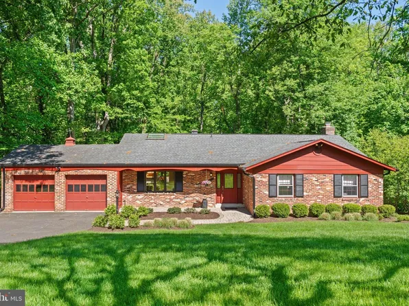 12520 Davan Dr, Silver Spring, MD 20904