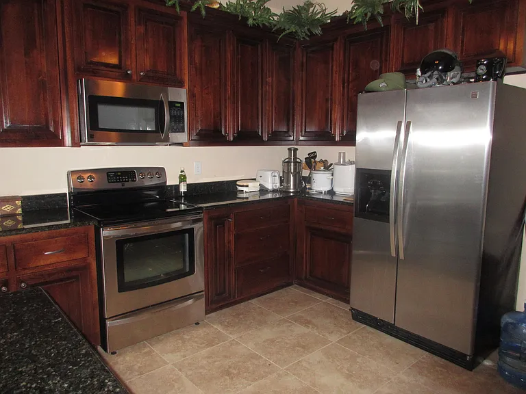 8954 Rachel Ct — Photo 2