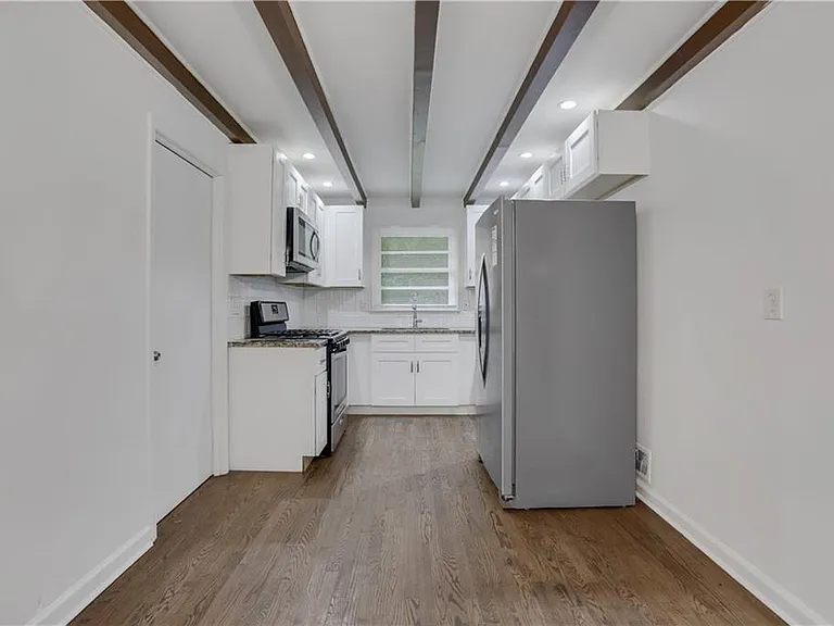 1982 Rena Cir SW — Photo 11