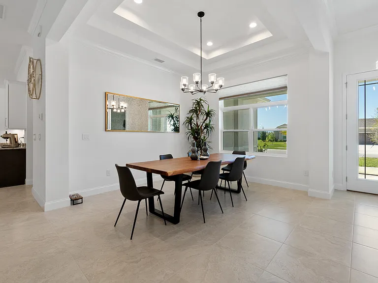 1329 Tullamore Blvd — Photo 8
