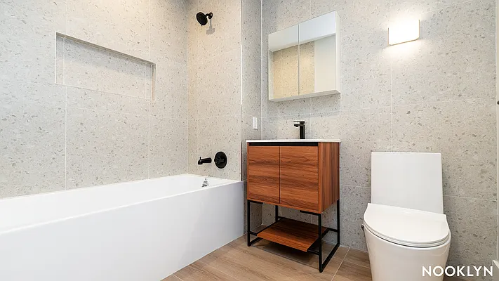 Rented by Nooklyn NYC LLC | media 19