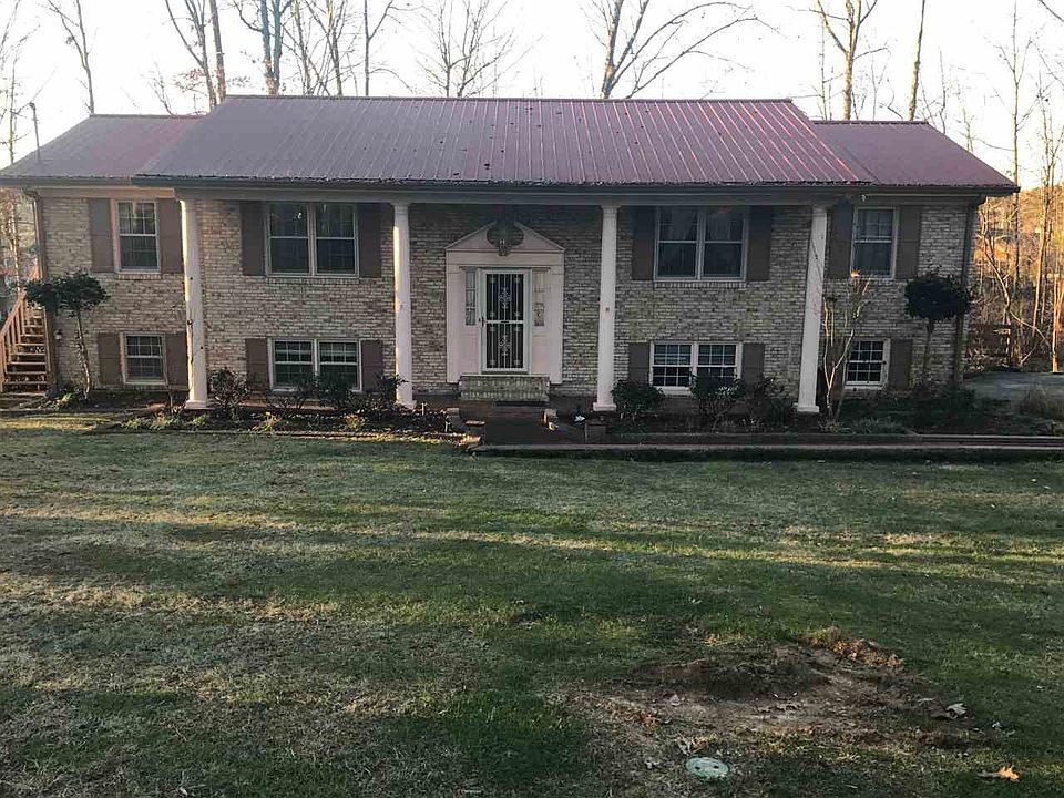 1st image of 395 Dogwood Pl NW
