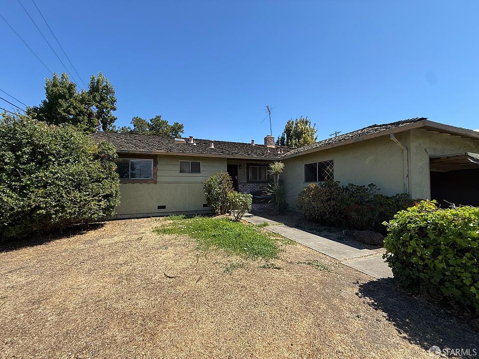 1st image of 1095 Buchanan Ct