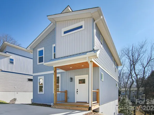 8 Escondido Dr, Asheville, NC 28806