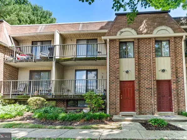324 Saybrook Ln #13-A, Wallingford, PA 19086