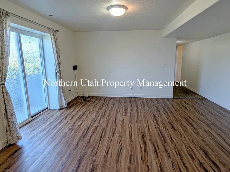 1290 N 200 W #2 — Photo 6