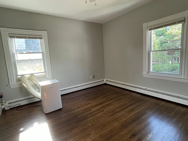 21 Phillips St — Photo 9