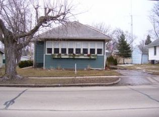 710 S Mill St, New London, WI 54961
