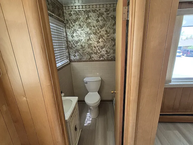1318 Virginia St — Photo 3