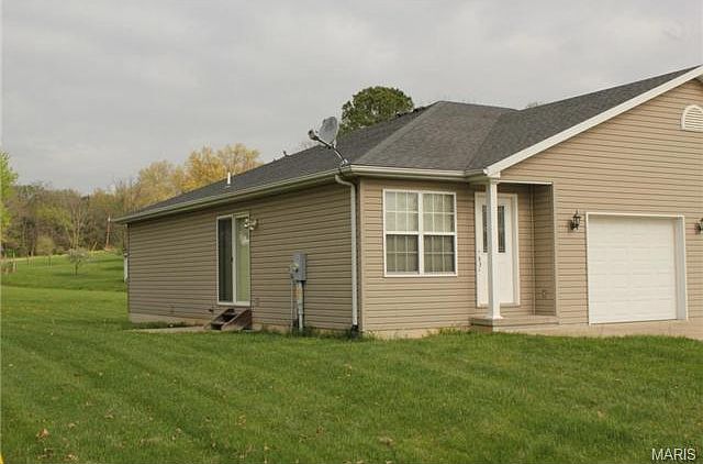 1st image of 87-A Parkway Dr