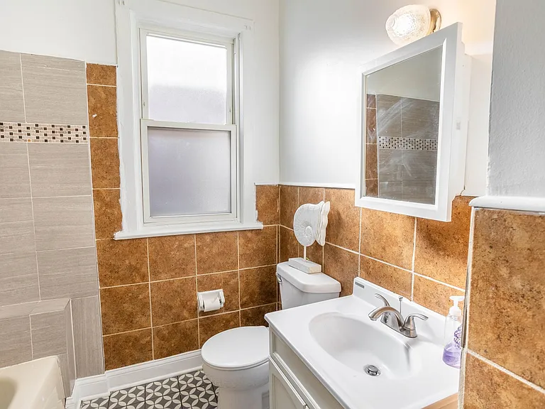 6630 S Washtenaw Ave #2 — Photo 17