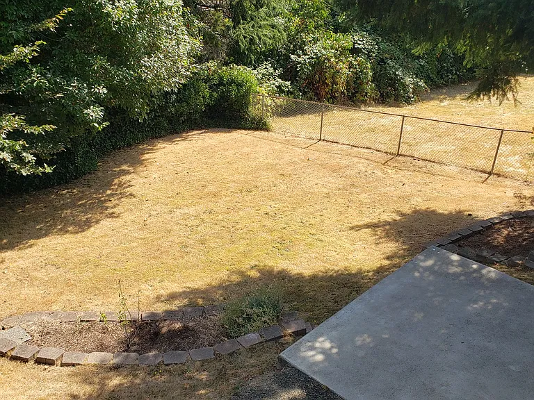 3720 Vernhardson St — Photo 19